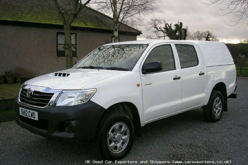 Used Toyota HiLux 144 HP (105 kW) 2012 Pickup