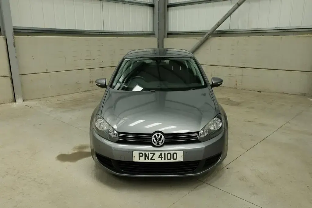 Used VW Golf VII Match 105 HP (77 kW) 2012 Grey Hatchback