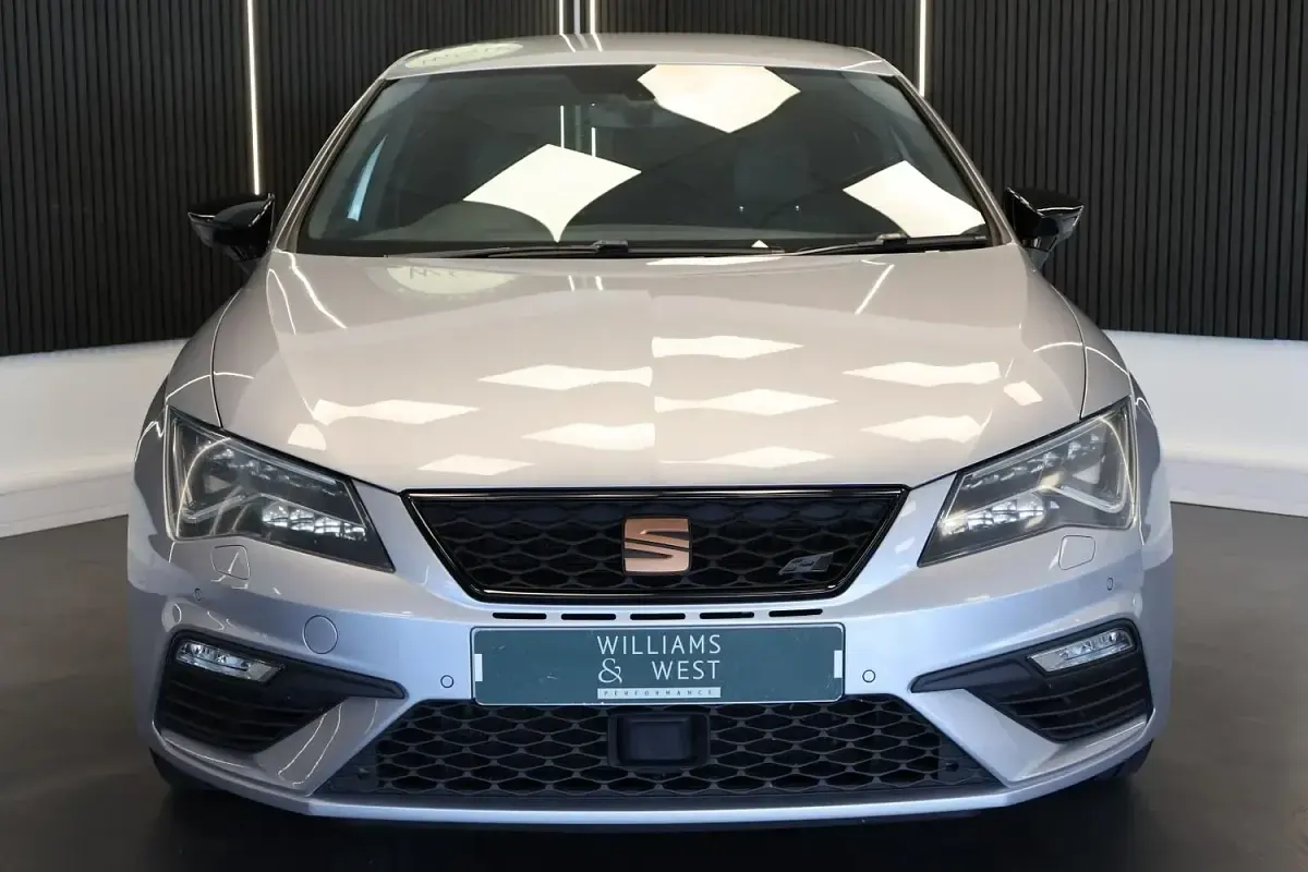 Used Seat Leon Cupra 290 290 HP (213 kW) 2019 Silver Hatchback