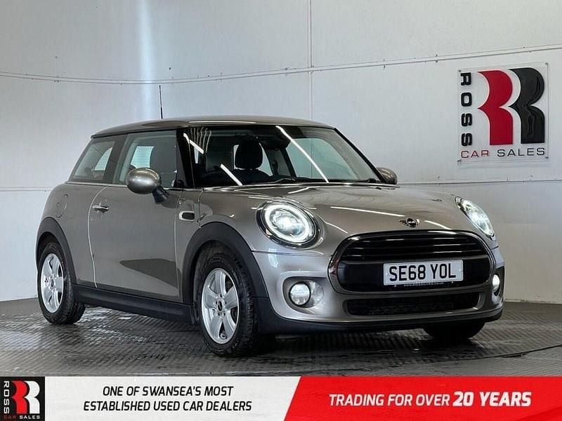 Silver Used 2019 Mini ONE Classic Hatchback | £9,495 (Fair price) - Image 1/4