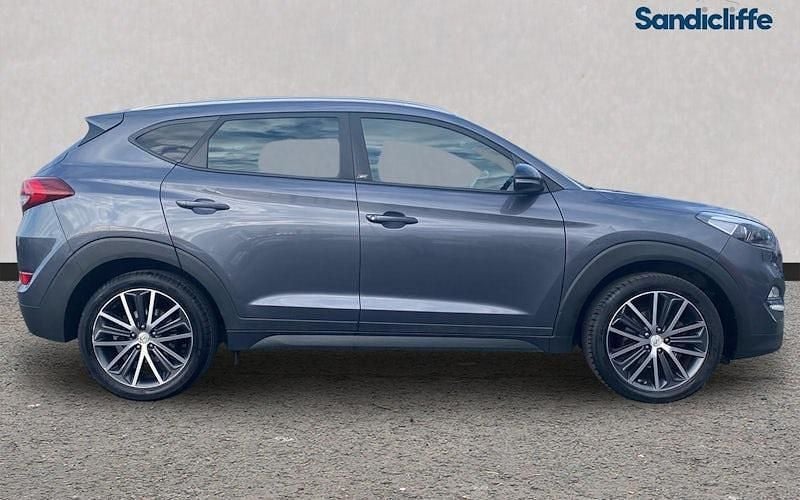 Used Hyundai Tucson GO! 177 HP (130 kW) 2018 Grey SUV