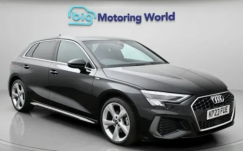 Usado Audi A3 Sportback S-Line 150 HP (110 kW) 2023 Citadino