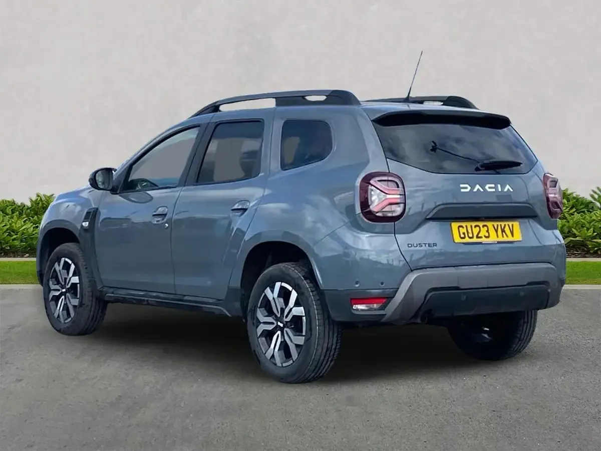 Used Dacia Duster Journey 130 HP (95 kW) 2023 Grey SUV