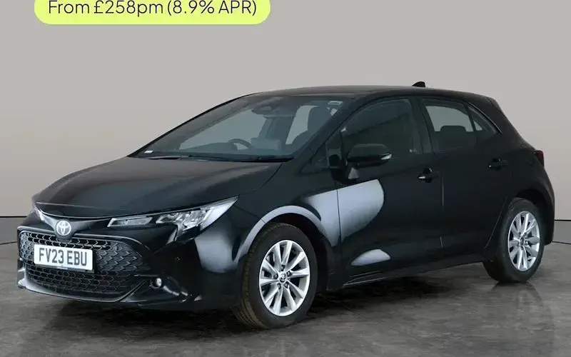 Second-hand Toyota Corolla 140 CP (102 kW) 2026 Hatchback