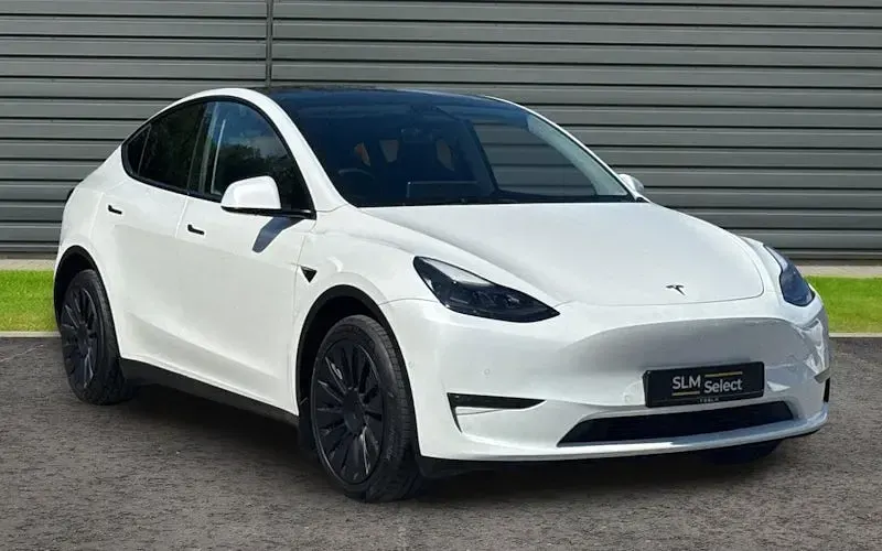 Used Tesla Model Y Long Range AWD 286 kW (389 HP) 2025 SUV