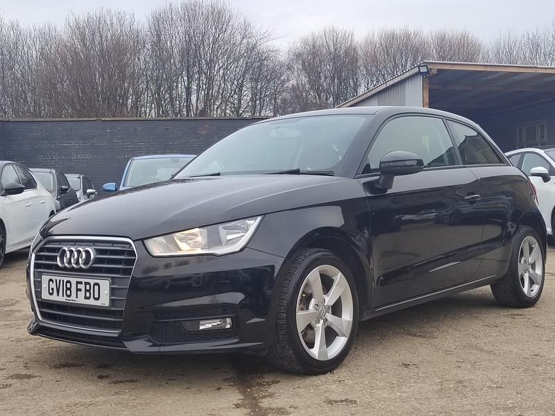 Używany Audi A1 Sport 123 KM (90 kW) 2018 Czarny Hatchback