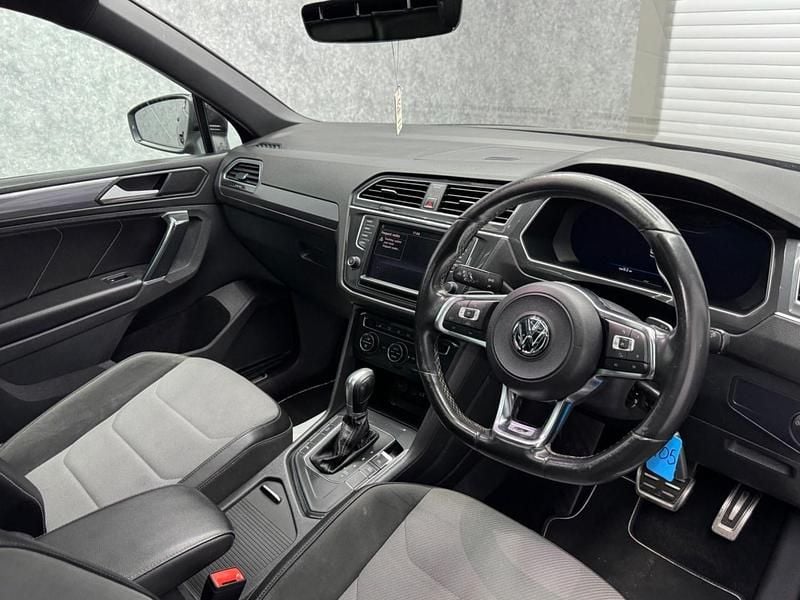 Used VW Tiguan R-line 150 HP (110 kW) 2017 Black SUV