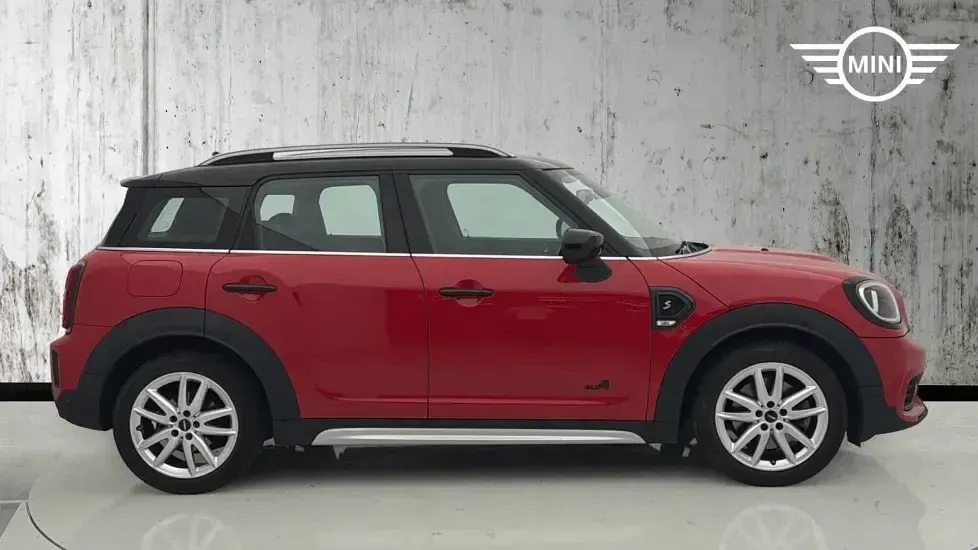 Used Mini Cooper S Countryman Sport 176 HP (129 kW) 2023 Red SUV