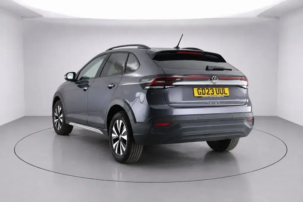 Used VW Taigo Life 110 HP (80 kW) 2023 Grey SUV