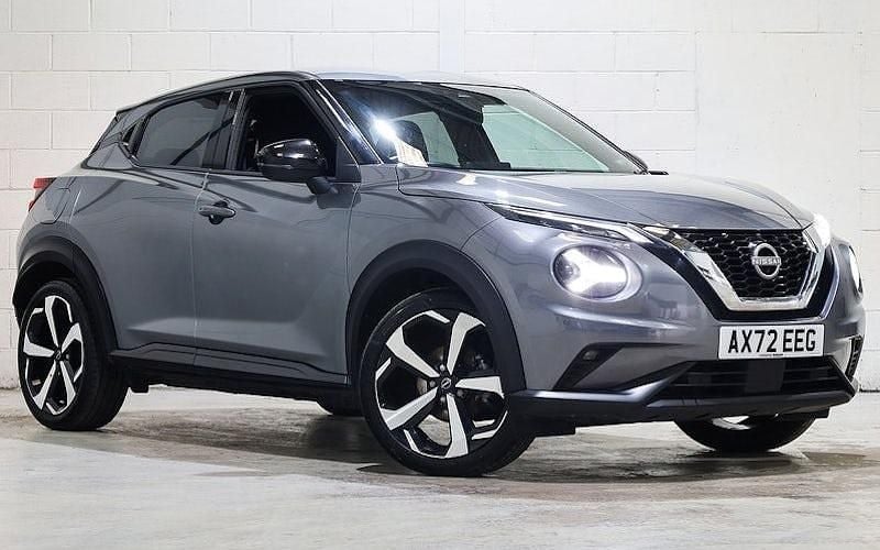 Used Nissan Juke Tekna 114 HP (83 kW) 2023 Grey SUV