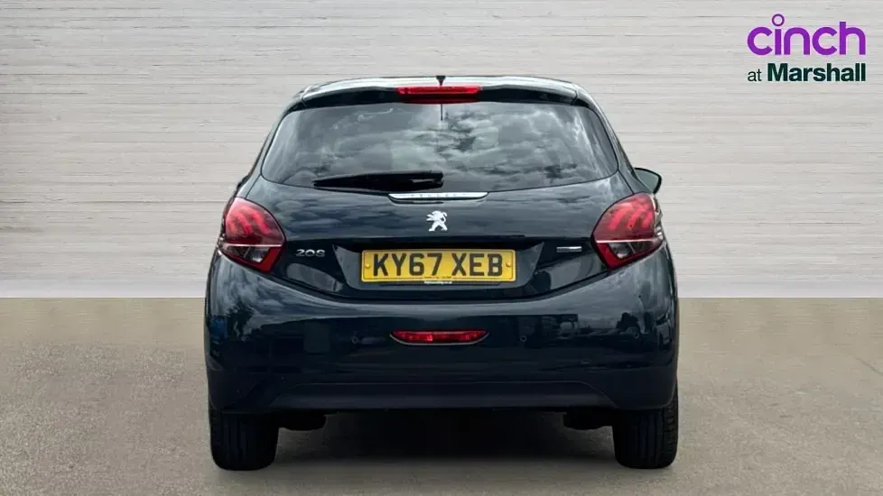 Used Peugeot 208 Allure 110 HP (80 kW) 2017 Grey Hatchback