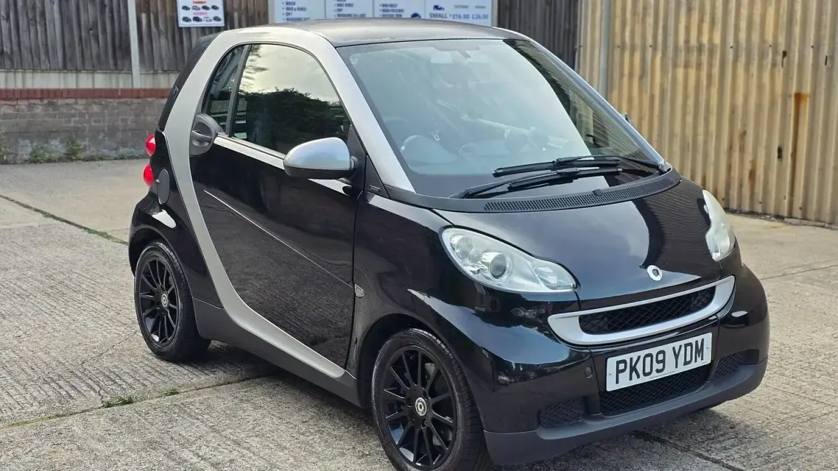 Used Smart ForTwo Coupé Passion 54 HP (39 kW) 2009 Silver Coupe