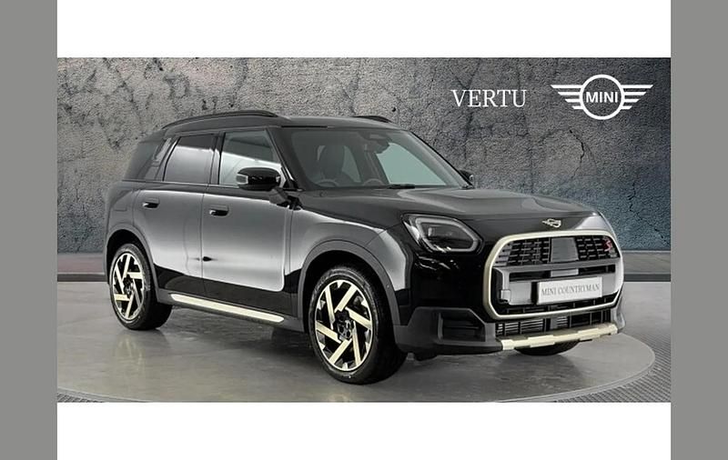 Black New 2025 Mini Countryman Exclusive SUV | £35,080 (Fair price) - Image 1/4