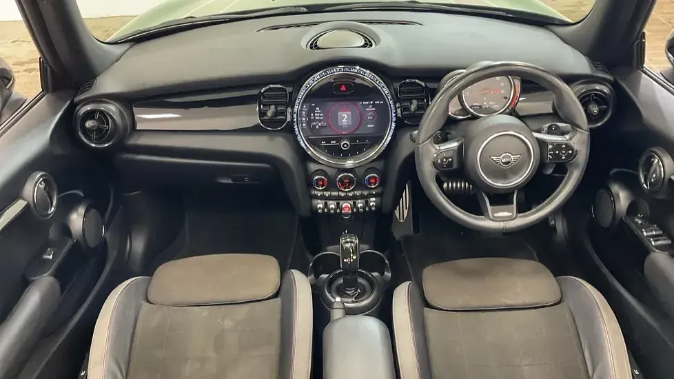 Begagnad Mini Cooper S Sport 176 HK (129 kW) 2021 Grön Halvkombi