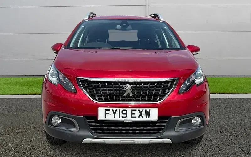 Used Peugeot 2008 Allure 83 HP (61 kW) 2019 Red SUV