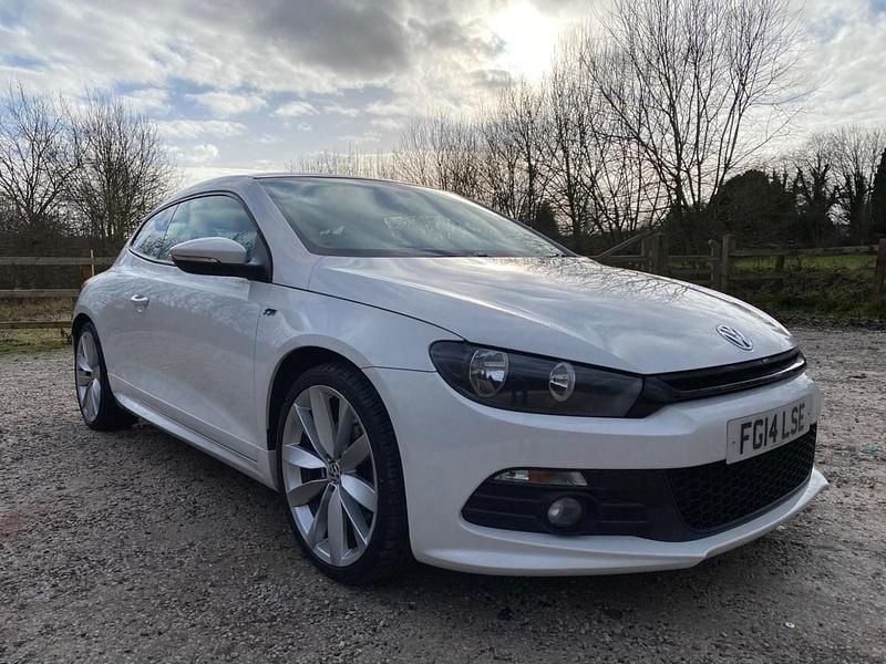 White Used 2014 VW Scirocco R-line Coupe | £9,890 (Fair price) - Image 1/4