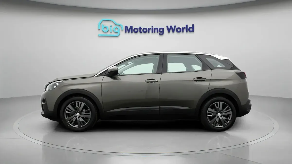 Used Peugeot 3008 Active 131 HP (96 kW) 2018 Grey SUV