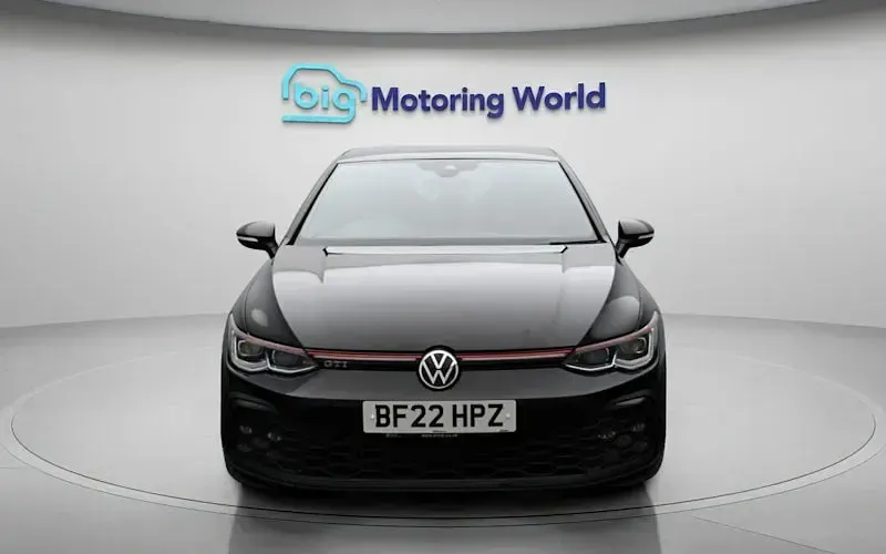 Used VW Golf VIII GTI 245 HP (180 kW) 2024 Hatchback