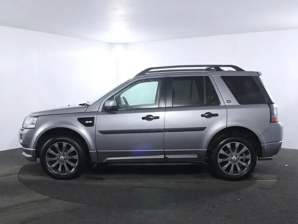 Used Land Rover Freelander 2 Dynamic 150 HP (110 kW) 2013 Grey SUV