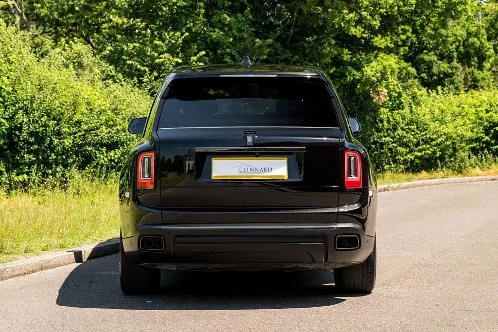 Used Rolls Royce Cullinan 571 HP (419 kW) 2021 Black SUV