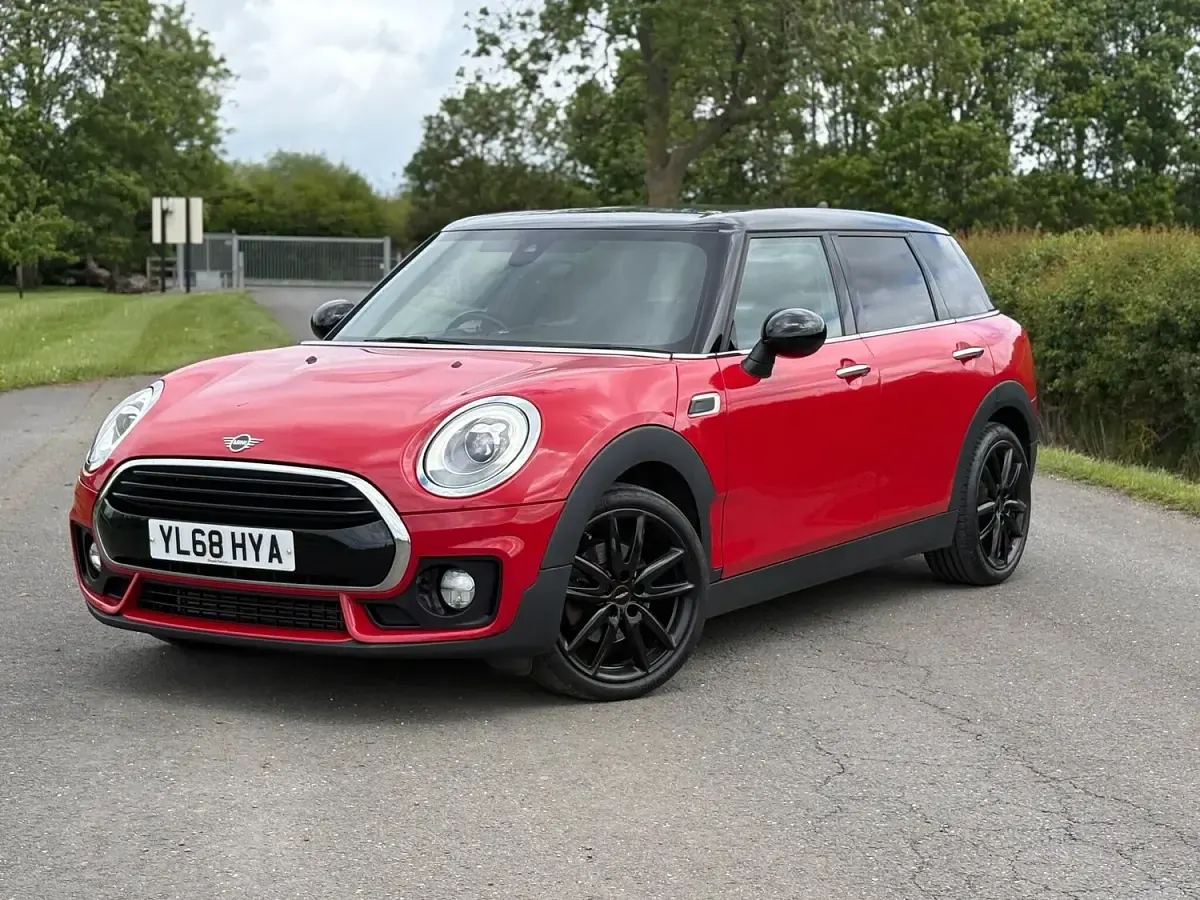 Used Mini Cooper Clubman 2018 Red Estate