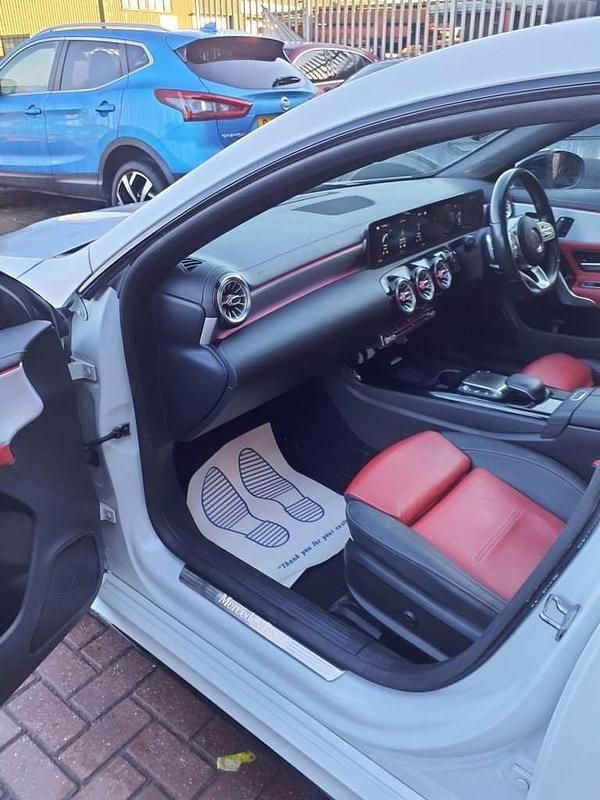 Used Mercedes CLA200 AMG Line Premium Plus 163 HP (119 kW) 2020 White Coupe