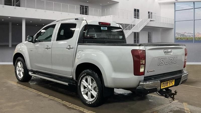 Used Isuzu D-Max 2018 Silver Pickup