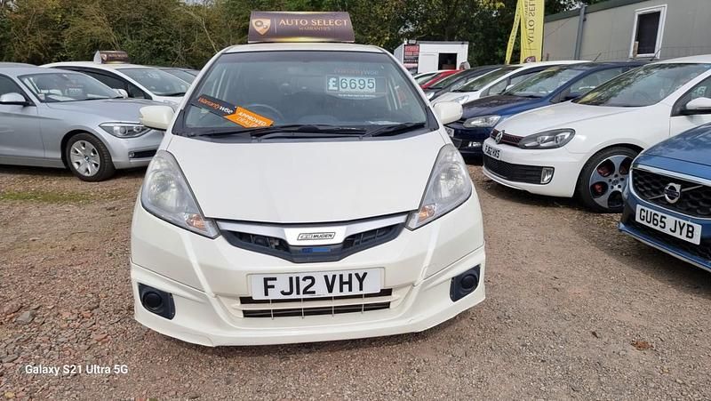 Used Honda Jazz 2012 White Hatchback