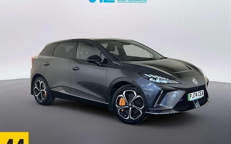 Używany MG MG4 EV 319 kW (435 KM) 2025 Hatchback