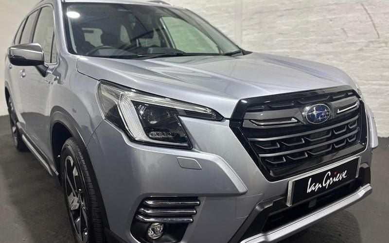 Used Subaru Forester Premium 150 HP (110 kW) 2024 Silver SUV