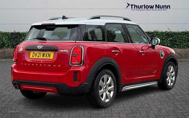 Used Mini Cooper S Classic 220 HP (161 kW) 2021 Red Hatchback