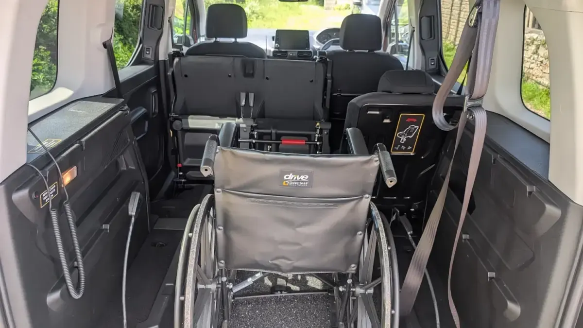 Gebraucht Peugeot Rifter Premium 2021 Braun Van / Kleinbus