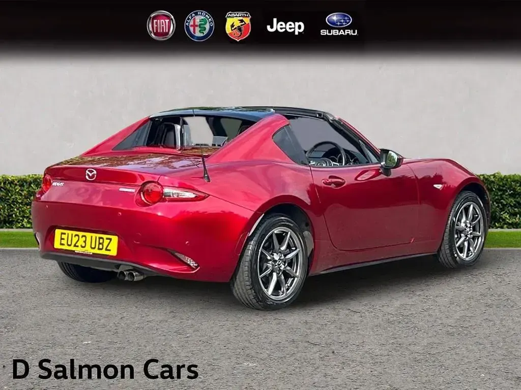Used Mazda MX5 Exclusive-Line 130 HP (95 kW) 2023 Red Cabriolet