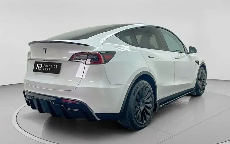 Used Tesla Model Y RWD 219 kW (299 HP) 2022 White SUV