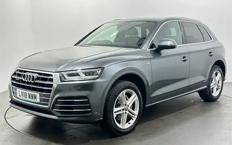 Used Audi Q5 S-Line 190 HP (139 kW) 2018 Grey SUV