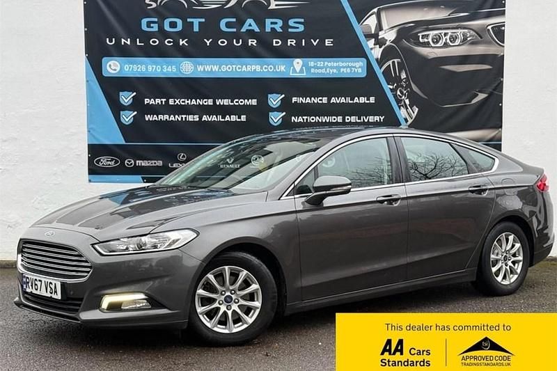 Used Ford Mondeo Zetec 2017 Grey Hatchback