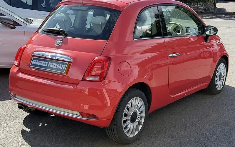 Used Fiat 500 Lounge 69 HP (50 kW) 2019 Hatchback