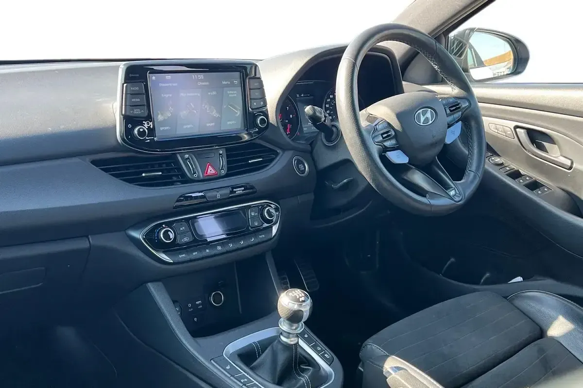 Second-hand Hyundai i30 N Performance 275 CP (202 kW) 2019 Alb Hatchback