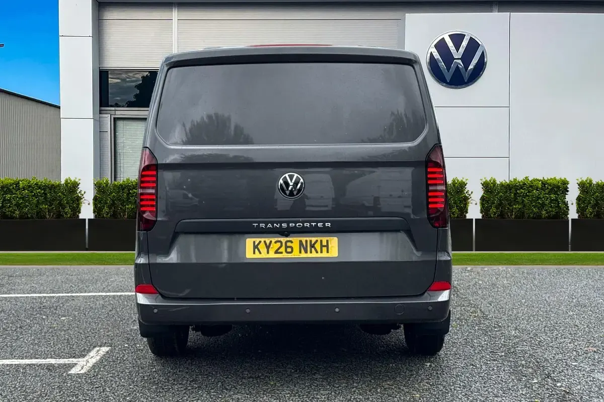 New VW Transporter Pro 148 HP (108 kW) 2026 Grey Van