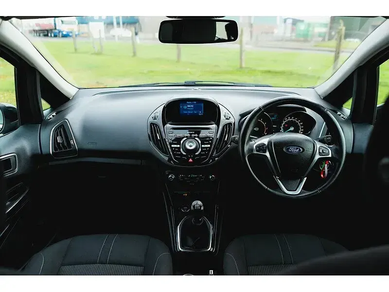 Used Ford B-MAX Titanium 125 HP (91 kW) 2017 Black MPV