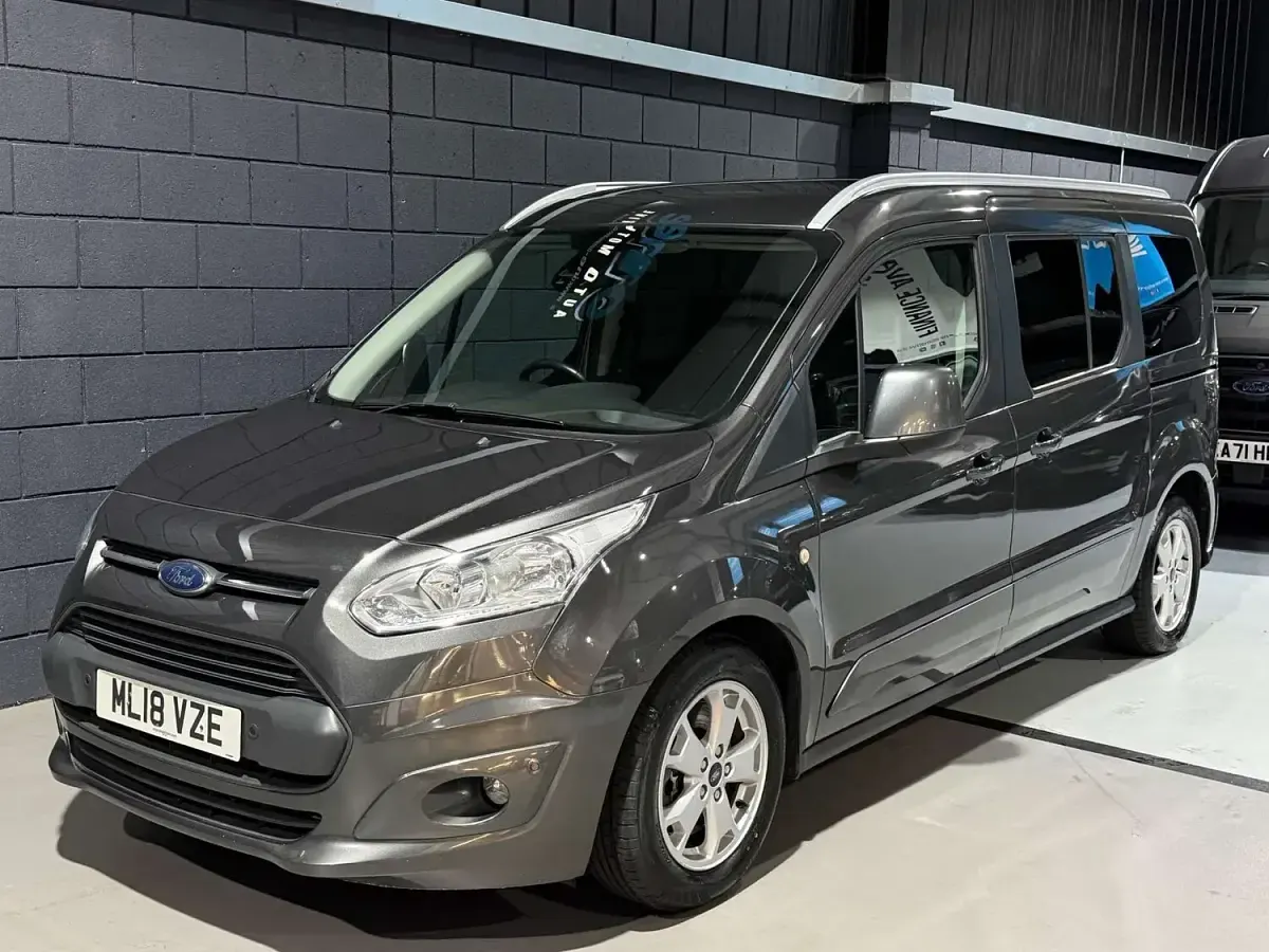 Used Ford Tourneo Connect Titanium 2018 Grey MPV