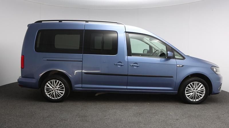 Used VW Caddy Maxi Life Life 2016 Blue MPV