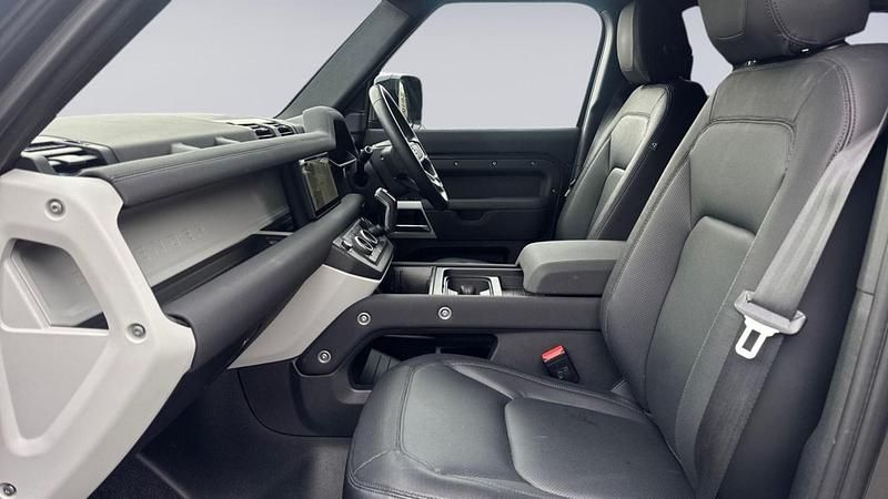 Used Land Rover Defender Dynamic 2023 Carpathian grey SUV