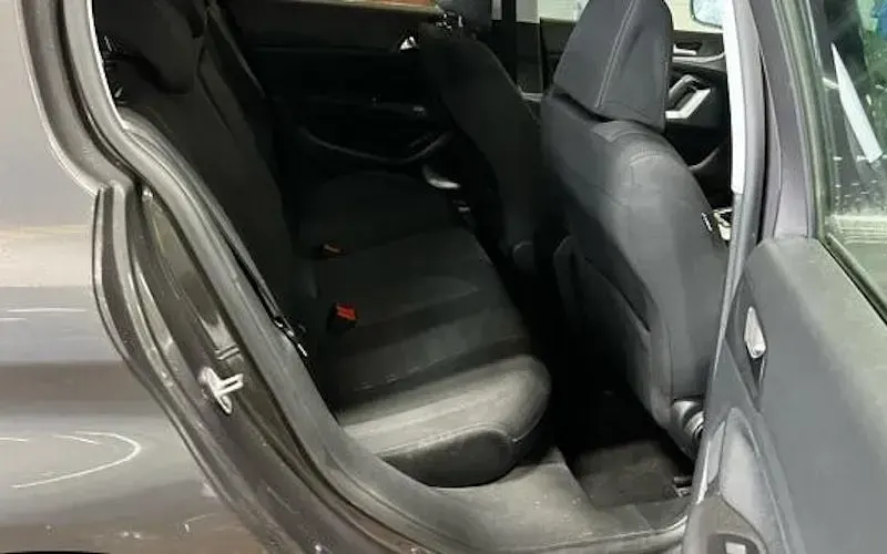 Used Peugeot 308 Allure 131 HP (96 kW) 2016 Grey Hatchback