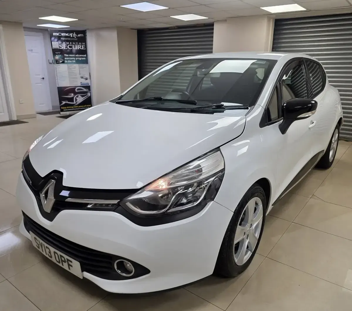 Used Renault Clio Dynamique 90 HP (66 kW) 2013 Multicolour Hatchback
