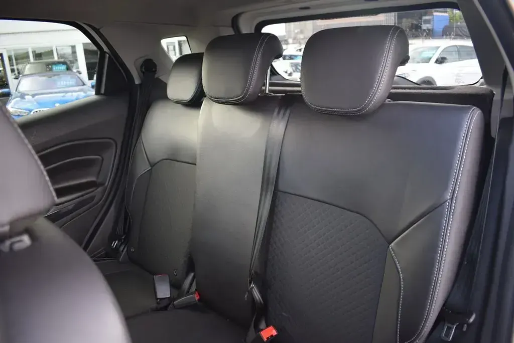 Used Ford Ecosport Titanium 95 HP (69 kW) 2017 White SUV