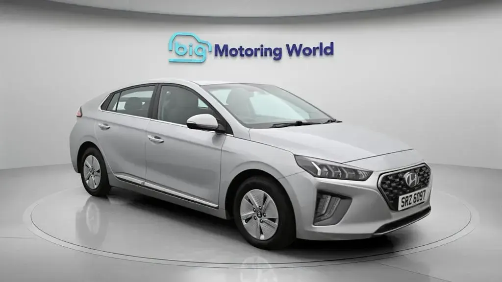 Used Hyundai Ioniq Premium 141 HP (103 kW) 2021 Hatchback