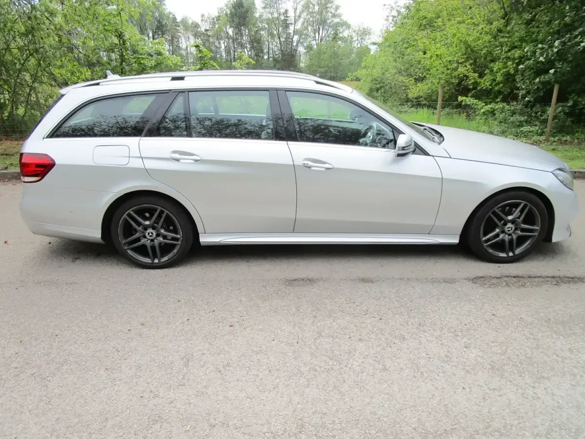 Usado Mercedes E250 AMG 2014 Prateado Carrinha