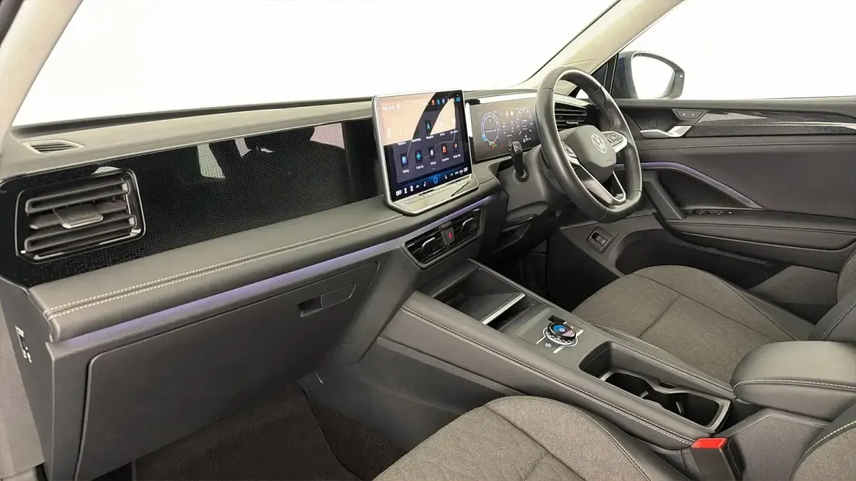 Used VW Tiguan Match 150 HP (110 kW) 2024 Blue SUV