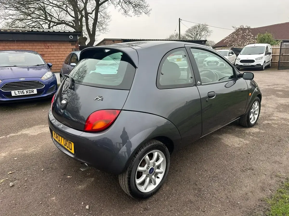 Used Ford Ka Zetec 70 HP (51 kW) 2007 Grey Hatchback